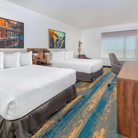 La Quinta Inn & Suites By Wyndham تيريل المظهر الخارجي الصورة