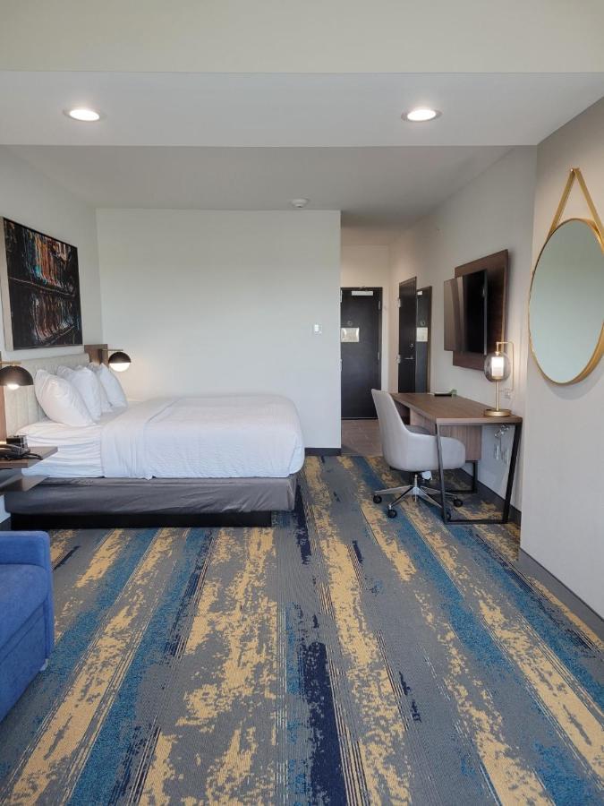 La Quinta Inn & Suites By Wyndham تيريل المظهر الخارجي الصورة