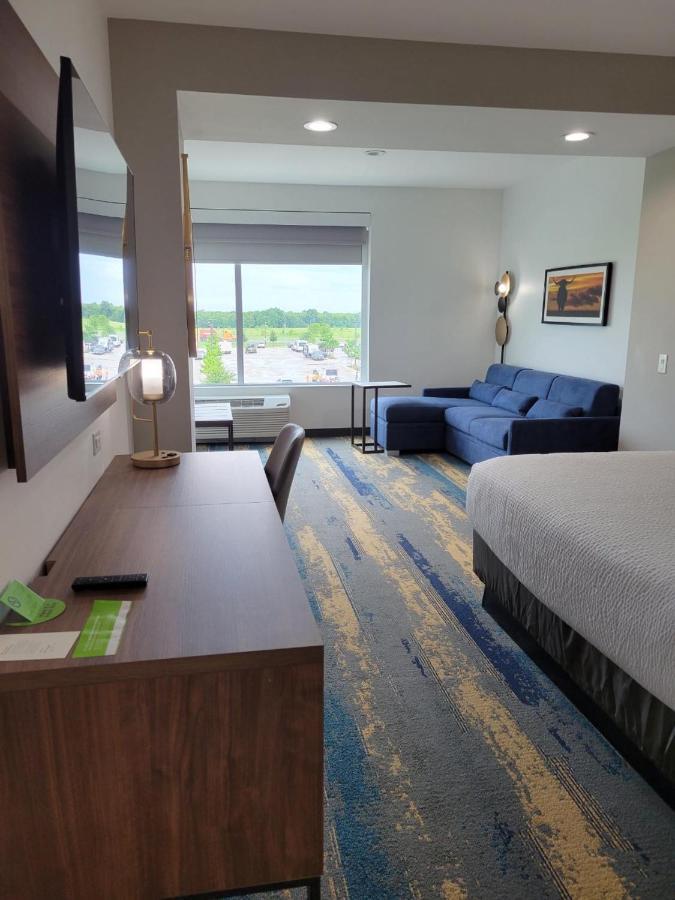 La Quinta Inn & Suites By Wyndham تيريل المظهر الخارجي الصورة