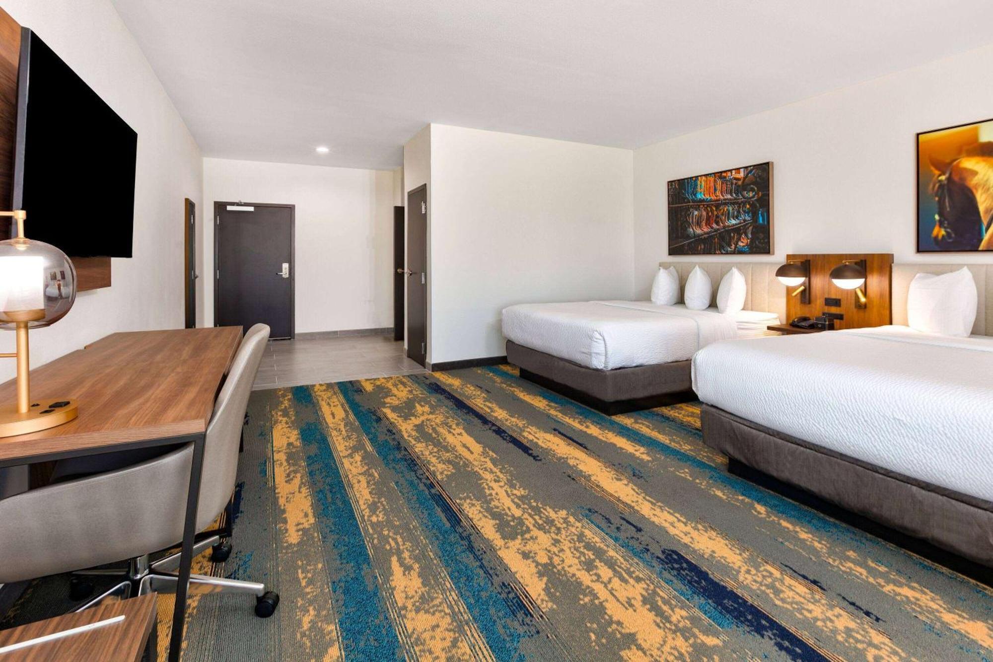 La Quinta Inn & Suites By Wyndham تيريل المظهر الخارجي الصورة